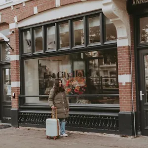 Boutique First Hotel Den Haag