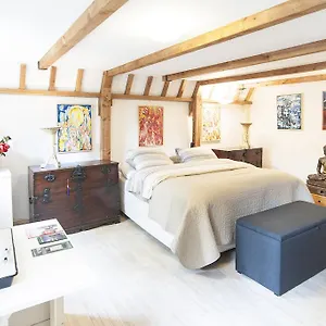 2* Bed & Breakfast Of Art