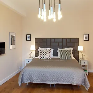  Bed & Breakfast Blue Tulip